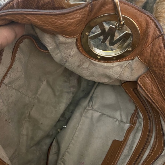 Authentic Michael Kors Fulton Hobo - Picture 3 of 4